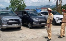 Vô tình đậu cạnh nhau, 2 xe Toyota Innova bị phát hiện trùng biển số ở Bình Thuận