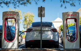 Tesla bỗng lùi về công nghệ sắp lỗi thời, báo hiệu sự thay đổi trong toàn ngành xe điện?