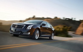 Cadillac XTS Vsport có giá từ 63.020 USD