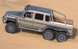 Mercedes-Benz G63 AMG 6x6: Chiến binh sa  mạc