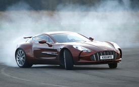 Aston Martin One-77 – Đã "đẹp trai" thì không cần quá khỏe