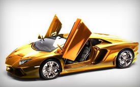 Lamborghini Aventador phiên bản vàng tăng giá lên 10,5 triệu Euro