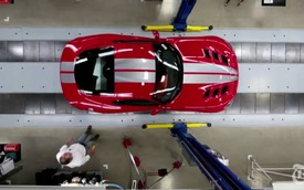 Video: Quá trình lắp ráp siêu xe Dodge SRT Viper