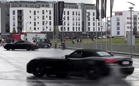 Video: Maserati GranTurismo và Dodge Viper đua nhau drift