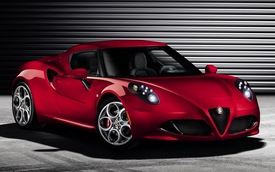 Alfa Romeo 4C ra mắt trước thềm Geneva 2013