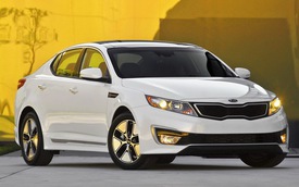 Kia Optima Hybrid bản cập nhật: Giảm công suất, thêm momen xoắn