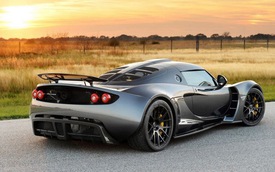 Xem Hennessey Venom GT đạt tốc độ gần 428 km/h