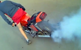 Video: Đốt lốp phong cách đậm khói... ống xả