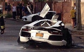 Lamborghini Aventador đứt đôi trong tai nạn tốc độ cao
