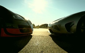 Koenigsegg Agera R đấu với Bugatti Veyron: Cuộc đua của năm