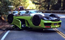 Lamborghini Aventador ngã "chổng vó" tại California