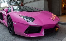 Lamborghini Aventador nổi bần bật với màu hồng sen