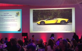 Đấu giá siêu xe Lamborghini Aventador Roadster để gây quỹ từ thiện