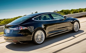 Tesla gặp rắc rối vì chính cái tên của hãng