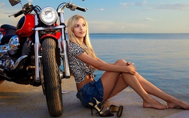 Các nữ biker "làm chuyện ấy" tốt hơn nữ giới không đi môtô