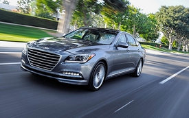 Cận cảnh Hyundai Genesis thế hệ mới tại Mỹ