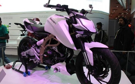 BMW hợp tác TVS ra mắt xe 300cc