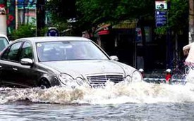Những điều cần biết khi đi xe trong điều kiện ngập nước