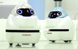 Nissan Eporo - Robot ứng dụng công nghệ xe hơi
