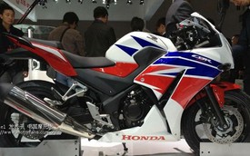 Honda CBR300R 2014 "yếu" hơn Kawasaki Ninja 300