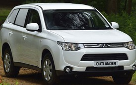 Mitsubishi biến Outlander thành xe chở hàng