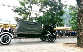 Xe và pháo dùng trong Quốc tang Đại tướng Võ Nguyên Giáp