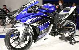 "Soi" chi tiết Yamaha R25 mang thiết kế siêu môtô