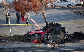 Vụ tai nạn của Paul Walker: Cảnh sát phải điều tra thêm vài ngày nữa