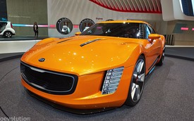Kia GT4 Stinger - Đối thủ tương lai của Scion FR-S