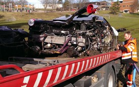 Tay lái 18 tuổi phá nát siêu xe Ferrari 458 Italia