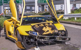 Sau khi "khoe mẽ", siêu xe Lamborghini Diablo gặp nạn