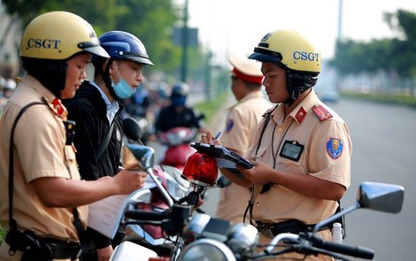 Từ ngày 15/5: Xe máy vi phạm 3 điều này chỉ bị CSGT nhắc nhở, không xử phạt