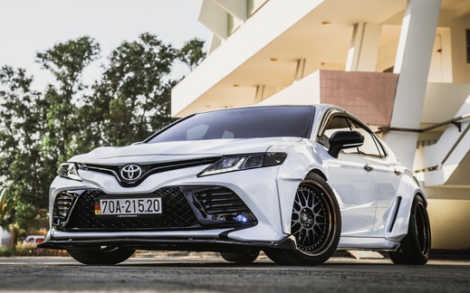 Dân chơi Tây Ninh lột xác Toyota Camry với diện mạo có 1-0-2: Chi phí ước tính lên tới hàng trăm triệu đồng