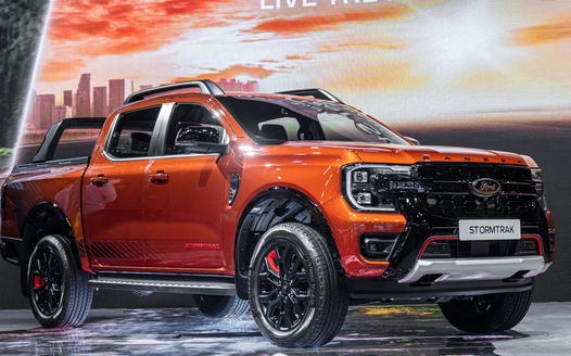 Chi tiết Ford Ranger Stormtrak sắp bán ở Việt Nam: Đẹp hơn Wildtrak, sẽ lại là vua doanh số bán tải
