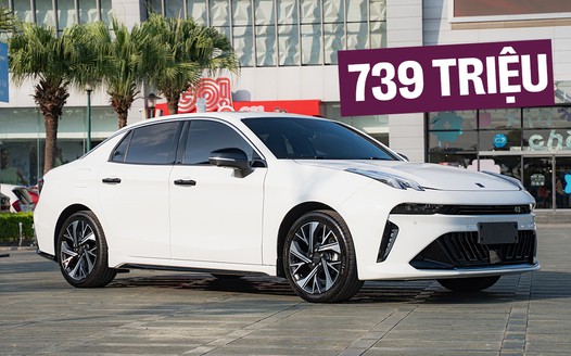 Lynk & Co 03 chốt giá từ 739 triệu đồng tại Việt Nam: Cạnh tranh Civic, Mazda3 bằng màn khủng nhất phân khúc, số ly hợp kép nhưng thiếu ADAS
