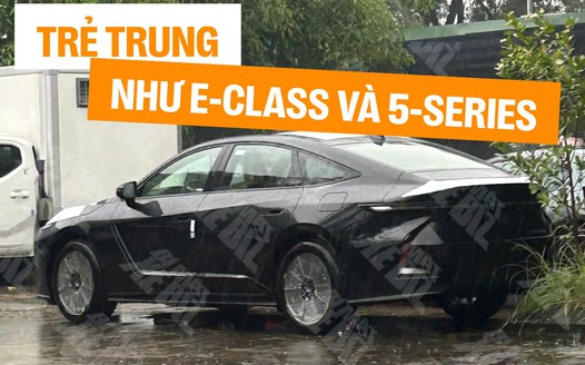 Lexus ES hybrid đời mới lộ diện tại Việt Nam với các màu sắc khác nhau, ra mắt tháng sau cạnh tranh 5 Series, E-Class