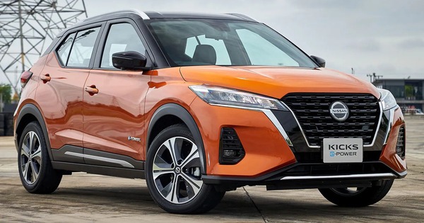 Nissan Kicks, Honda HR-V, Toyota Corolla Cross: 3 mẫu SUV Nhật, chọn xe nào?