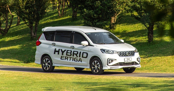 Đánh giá Suzuki Hybrid Ertiga - Xe xanh thú vị hơn thông số trên giấy nhưng còn điểm cần cải thiện