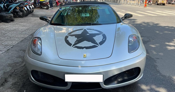Ferrari F430 Spider revealed its face after a long time lying in the garage, the body of the car with the logo revealed that it can join the upcoming big supercar journey