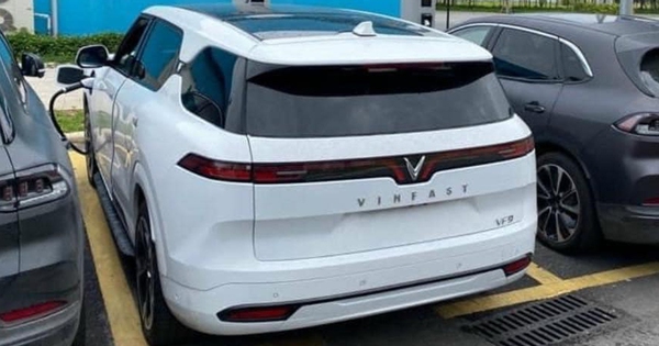 Summary of VinFast VF 9 charging in Hai Phong