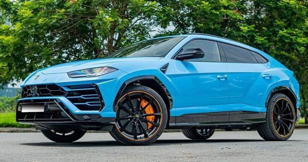 Lamborghini Urus màu Blu Cepheus hàng độc tại Việt Nam: Giá 23,5 tỷ đồng, nội thất phong cách Hermes theo xu hướng