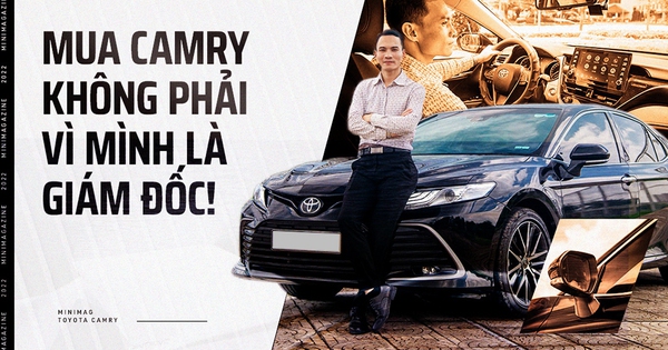 Chốt Toyota Camry trong 15 phút, Giám đốc 8X đánh giá: ‘Ngồi sau sướng thật, cầm vô lăng còn bất ngờ hơn’