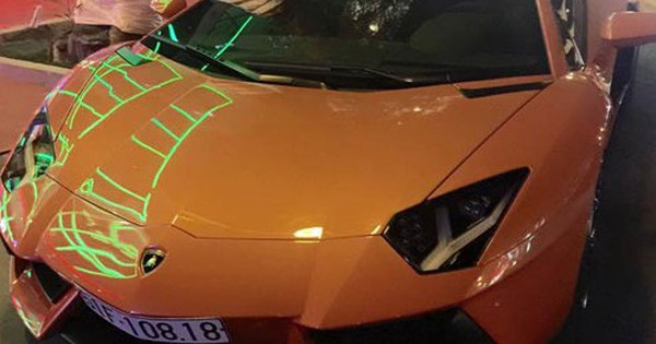 Soi” biển đẹp của Lamborghini Aventador thứ hai ở Việt Nam