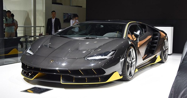 Siêu phẩm Lamborghini Centenario có giá 