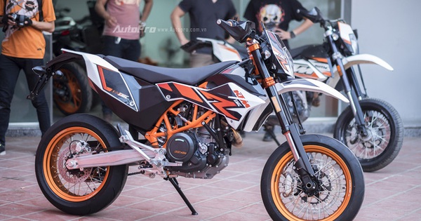 KTM SMC 690 РѕР±РѕРё