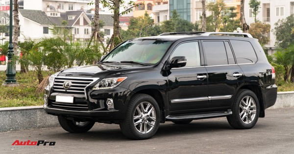 lexus-lx570-2-15475450382241600591437-crop-15475456277442004736043.jpg