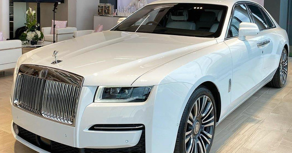 RollsRoyce Ghost 2021 ra mắt thay đổi chỉ nằm ở bên trong