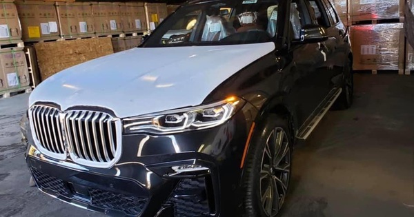 BMW X7 2020 nhập tư chào giá rẻ hơn cả tỷ đồng so với xe chính hãng, riêng option ‘không phải nghĩ’
