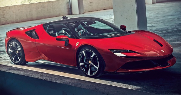 Siêu xe Ferrari đã từng khiến bạn say mê với tốc độ và sự sang trọng? Hãy xem qua ảnh liên quan để được ngắm nhìn những chiếc siêu xe với thiết kế cực kỳ nổi bật và đầy chất Ferrari.