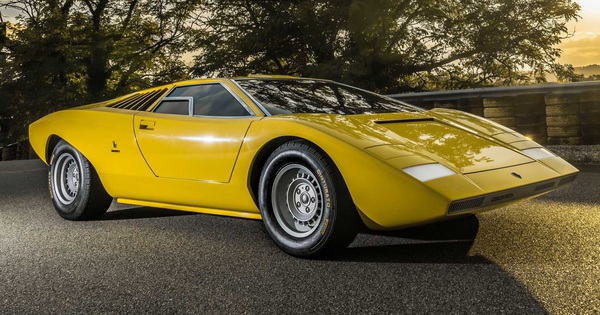 Mặc dù đã ra mắt Lamborghini Countach mới nhưng hãng siêu xe Ý vẫn phục chế  1 phiên bản cũ độc nhất vô nhị